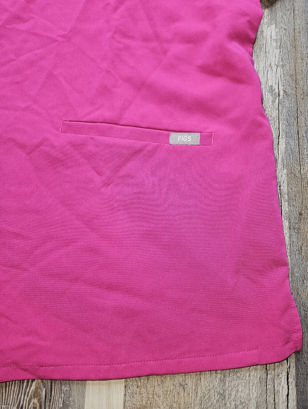 FIGS Scrubs Casma Three Pocket Top Women's XL Rapid Response Pink - Picture 4 of 6